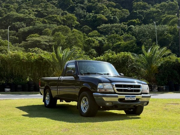 Foto 2 - Ford Ranger XLT 4.0 V6 Gasolina 4x2 C.S