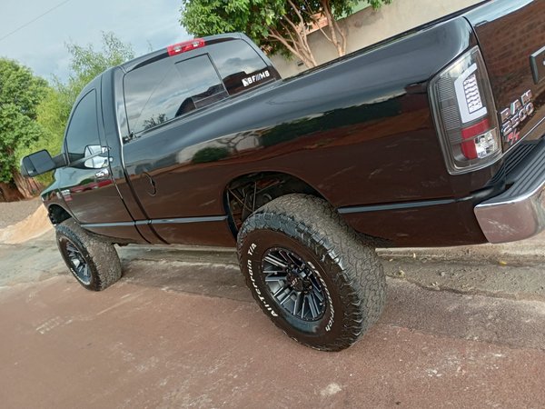 Foto 4 - RAM 2500 SLT 5.9 Turbo Diesel 4x4 C.S