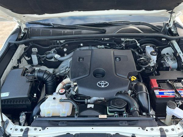 Foto 7 - Toyota Hilux SRV 2.8 Turbo Diesel 4x4