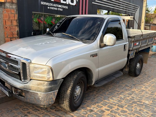 Foto 3 - Ford F250 XLT 4.2 Turbo Diesel 4x2