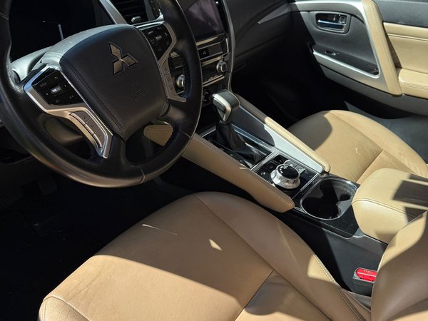 Foto 7 - Mitsubishi Pajero Sport HPE-S 2.4TDi 16v 4X4