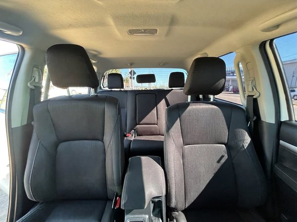 Foto 7 - Toyota Hilux SR 2.8 Turbo Diesel 4x4