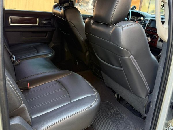 Foto 8 - RAM 2500 Laramie 6.7 Turbo Diesel 4x4