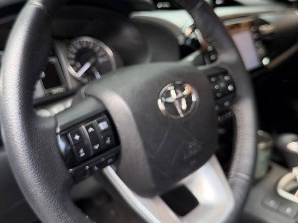 Foto 7 - Toyota Hilux 3.0 Turbo Diesel 4x4 C.S