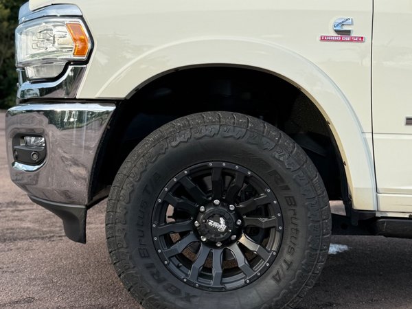 Foto 2 - RAM 3500 Longhorn Limited 6.7 Turbo Diesel 4x4