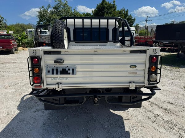 Foto 6 - Land Rover Defender Crew Cab 130 2.5 Turbo Diesel 4x4