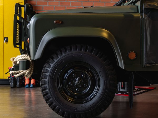 Foto 9 - Land Rover Defender 110 Hcpu 2.5 Turbo Diesel 4x4