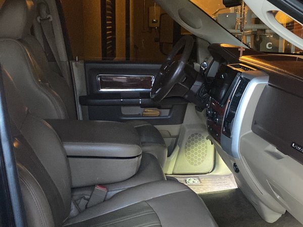 Foto 6 - RAM 2500 Laramie 6.7 Turbo Diesel 4x4