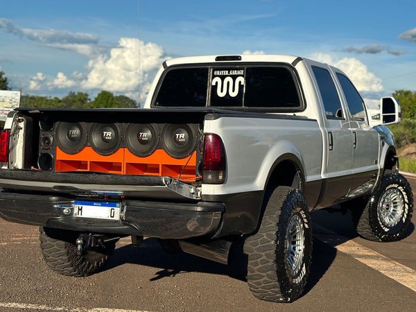 Foto 2 - Ford F250 XLT 4.2 Turbo Diesel 4x2