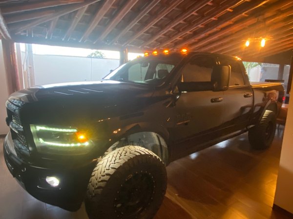 Foto 3 - RAM 2500 Laramie 6.7 Turbo Diesel 4x4