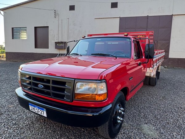 Foto 3 - Ford F4000 3.9 Turbo Diesel
