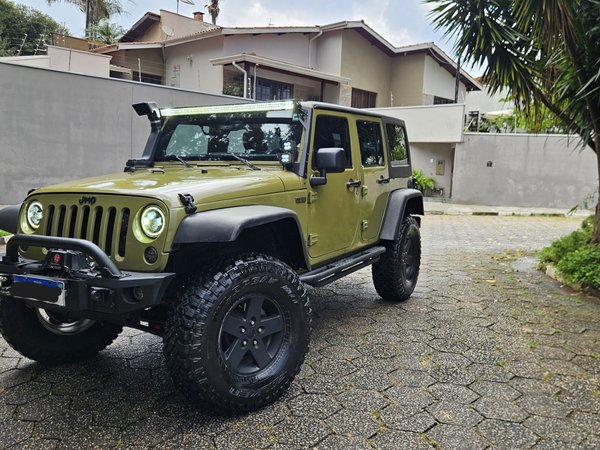 Foto 10 - Jeep Wrangler Unlimited Sport 3.6 V6 24v 4x4 4p.