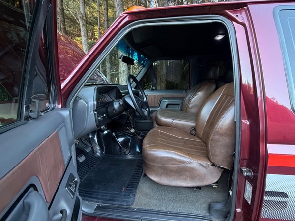 Foto 5 - Ford F1000 XLT 4.3 Turbo Diesel 4x4