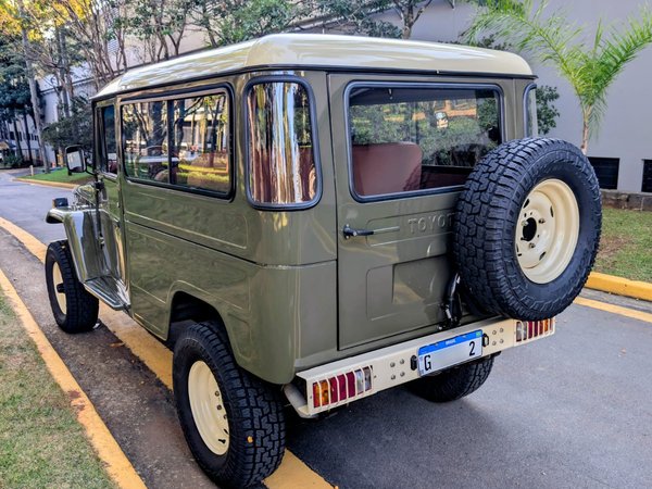 Foto 4 - Toyota Bandeirantes Jipe