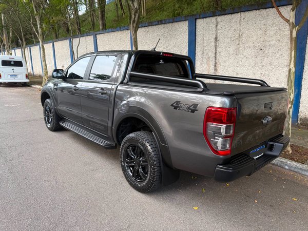Foto 2 - Ford Ranger Storm 3.2 Turbo Diesel 4x4