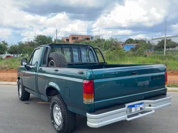 Foto 3 - Ford F1000 XL 4.3 Turbo Diesel 4x2 C.S