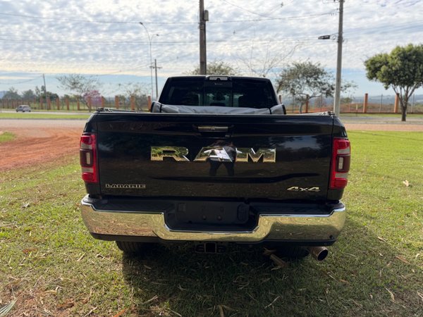 Foto 6 - RAM 2500 Laramie 6.7 Turbo Diesel 4x4