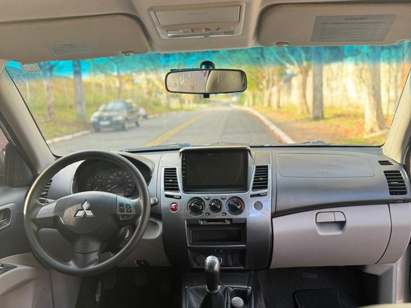 Foto 9 - Mitsubishi Pajero Dakar HPE 3.2TDi 16v 4x4