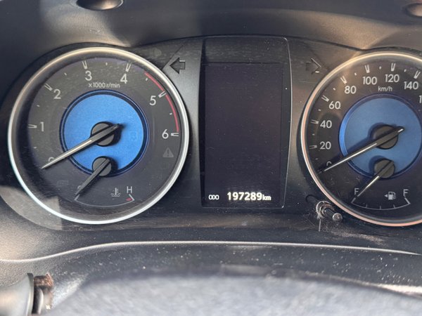 Foto 5 - Toyota Hilux SRV 2.8 Turbo Diesel 4x4