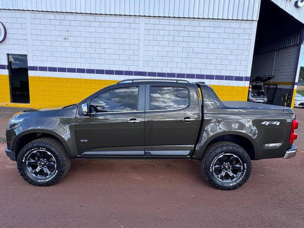 Foto 4 - Chevrolet S10 High Country 2.8 Turbo Diesel 4x4