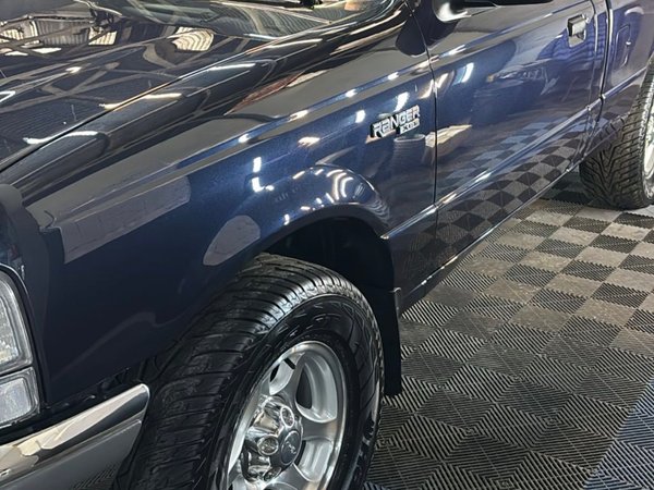 Foto 6 - Ford Ranger XLT 4.0 V6 Gasolina 4x2 C.S