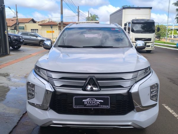 Foto 2 - Mitsubishi Pajero Sport HPE-S 2.4TDi 16v 4X4
