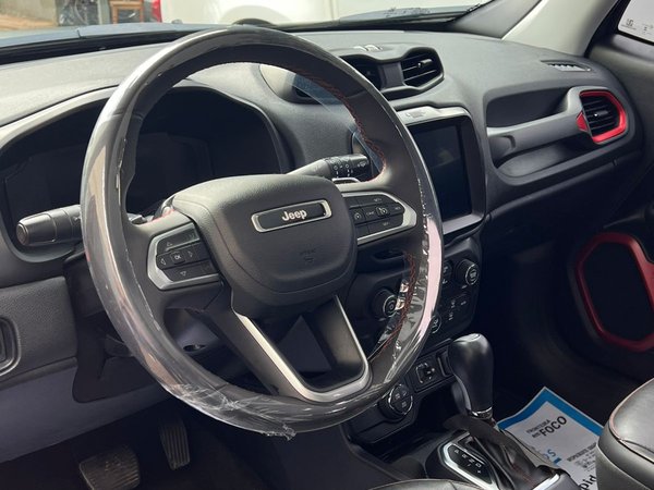 Foto 5 - Jeep Renegade Trailhawk T270 1.3 Flex 4x4