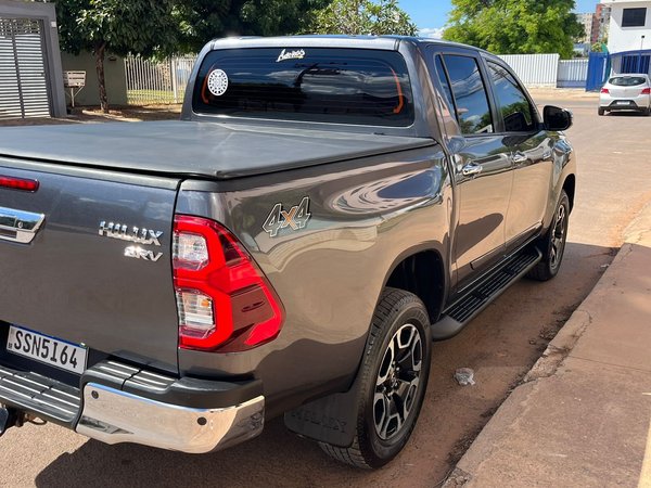Foto 5 - Toyota Hilux SRV 2.8 Turbo Diesel 4x4