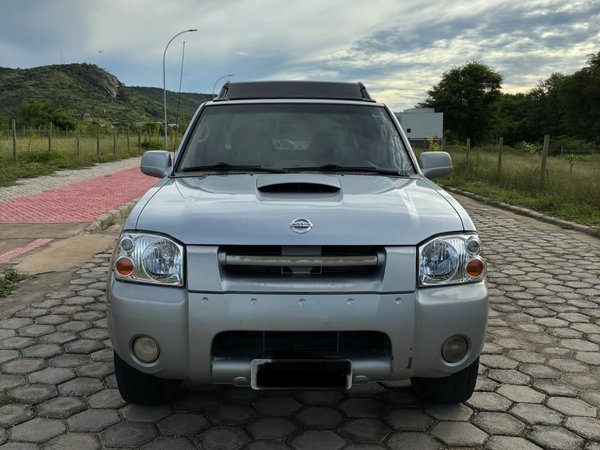 Foto 1 - Nissan Frontier XE Attack 2.8TD 4X4 C.D.