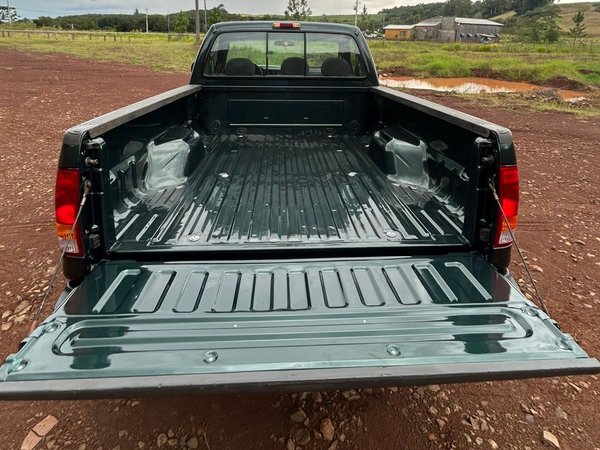 Foto 10 - Ford F250 XLT 4.2 Turbo Diesel 4x2 C.S