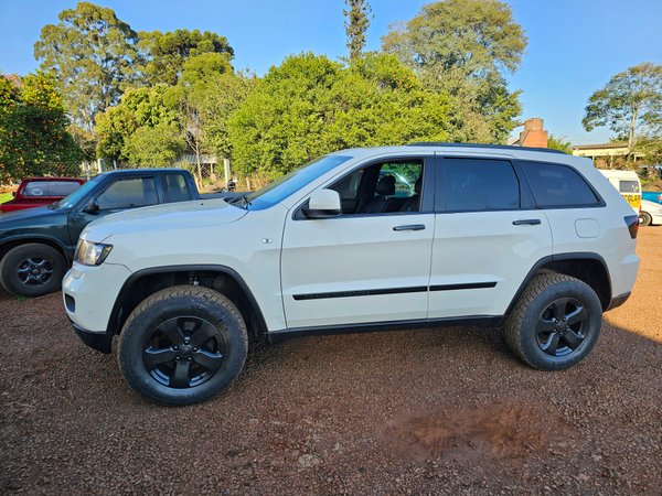 Foto 2 - Jeep Grand Cherokee Limited 3.6 V6 24v