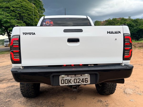 Foto 6 - Toyota Hilux SR 3.0 Turbo Diesel 4x4