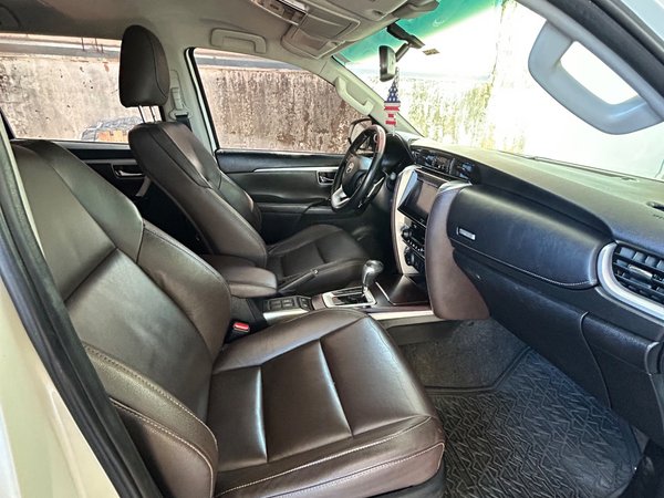 Foto 6 - Toyota Hilux SW4 SRX 2.8 Turbo Diesel 4x4