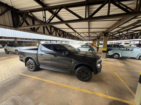 Foto 2 - Ford Ranger XLT 3.0 V6 Turbo Diesel 4x4