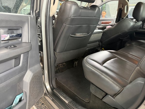 Foto 7 - RAM 2500 Laramie 6.7 Turbo Diesel 4x4
