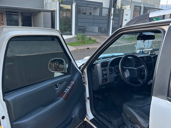 Foto 7 - Chevrolet S10 Executive 2.4 Flex 4x2