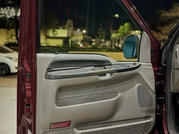 Foto 4 - Ford F250 XLT 4.2 Turbo Diesel 4x2 C.S