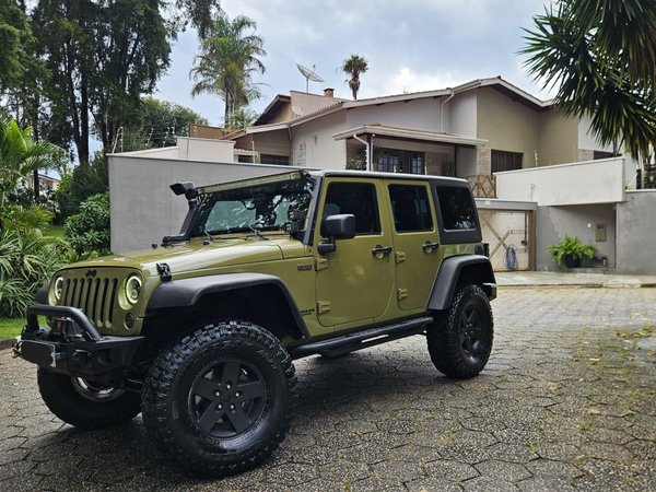Foto 7 - Jeep Wrangler Unlimited Sport 3.6 V6 24v 4x4 4p.