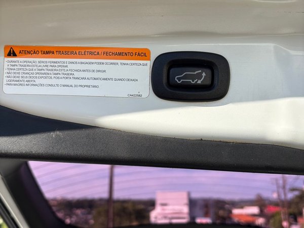 Foto 9 - Mitsubishi Outlander 2.2 16v 4WD