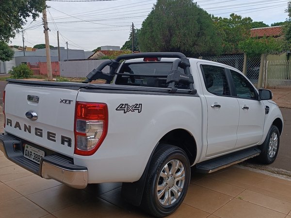 Foto 6 - Ford Ranger XLT 3.2 Turbo Diesel 4x4