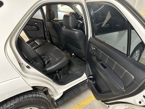 Foto 8 - Toyota Hilux SW4 SRV 3.0 Turbo Diesel 4x4
