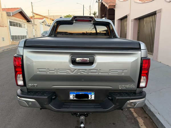 Foto 3 - Chevrolet S10 High Country 2.8 Turbo Diesel 4x4