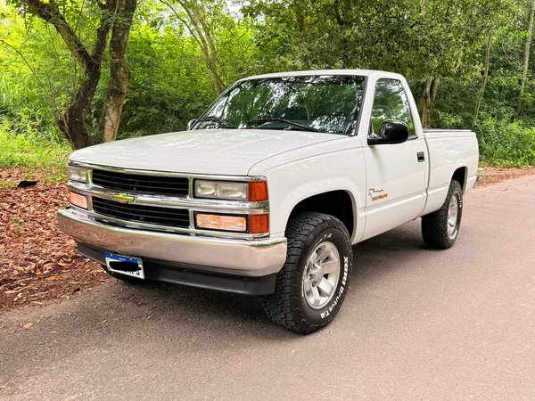Foto 1 - Chevrolet Silverado D20 4.2TD 18v