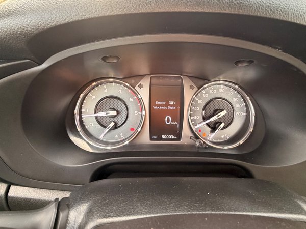 Foto 6 - Toyota Hilux 2.8 Turbo Diesel 4x4 C.S