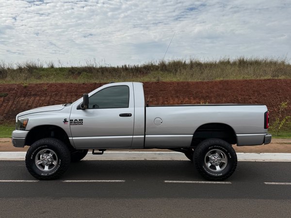 Foto 1 - RAM 2500 SLT 5.9 Turbo Diesel 4x4 C.S