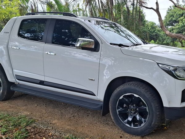 Foto 2 - Chevrolet S10 High Country 2.8 Turbo Diesel 4x4