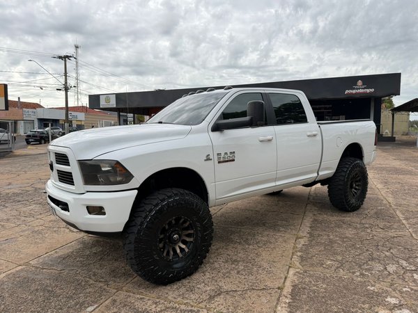 Foto 2 - RAM 2500 Laramie 6.7 Turbo Diesel 4x4