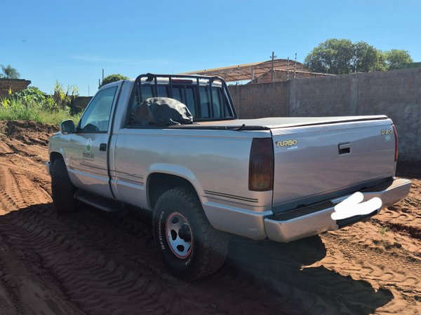 Foto 4 - Chevrolet Silverado D20 4.2TD 18v