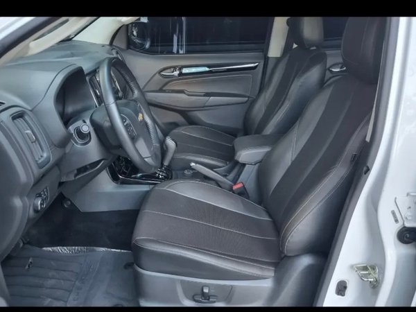 Foto 6 - Chevrolet S10 High Country 2.8 Turbo Diesel 4x4