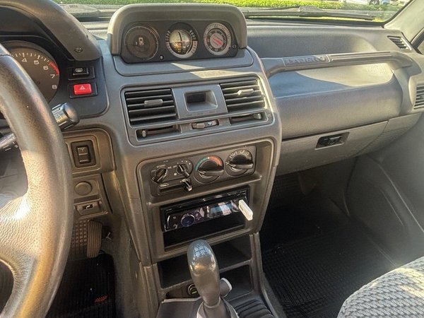 Foto 5 - Mitsubishi Pajero GLS-B 3.0 V6 Gasolina 4x4